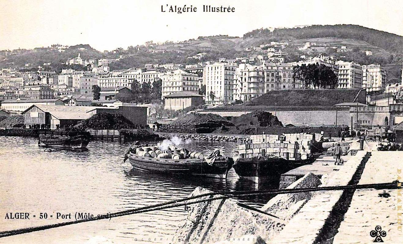 2638- Alger - Port - Mole Sud.jpg